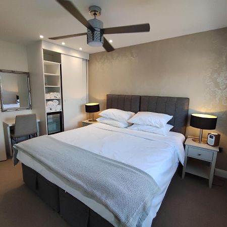 Modern 2 Bedroom Flat With Private Outdoor Terrace Londres Exterior foto